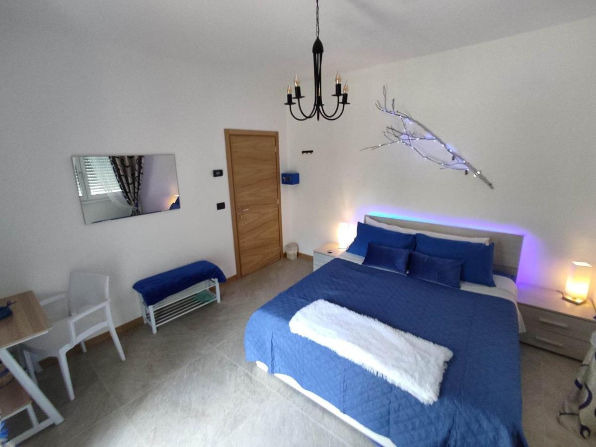 Tirano Express Luxury Apartments Kültér fotó