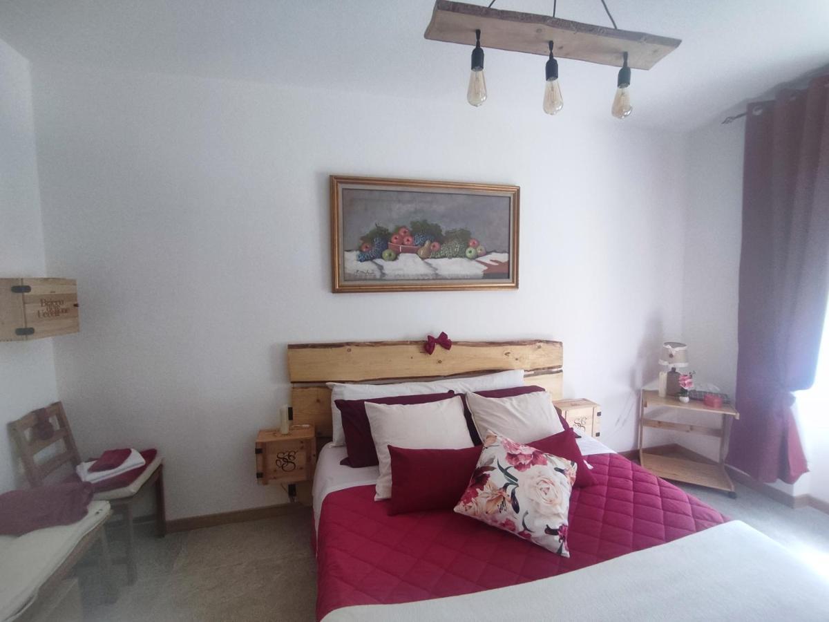Tirano Express Luxury Apartments Kültér fotó