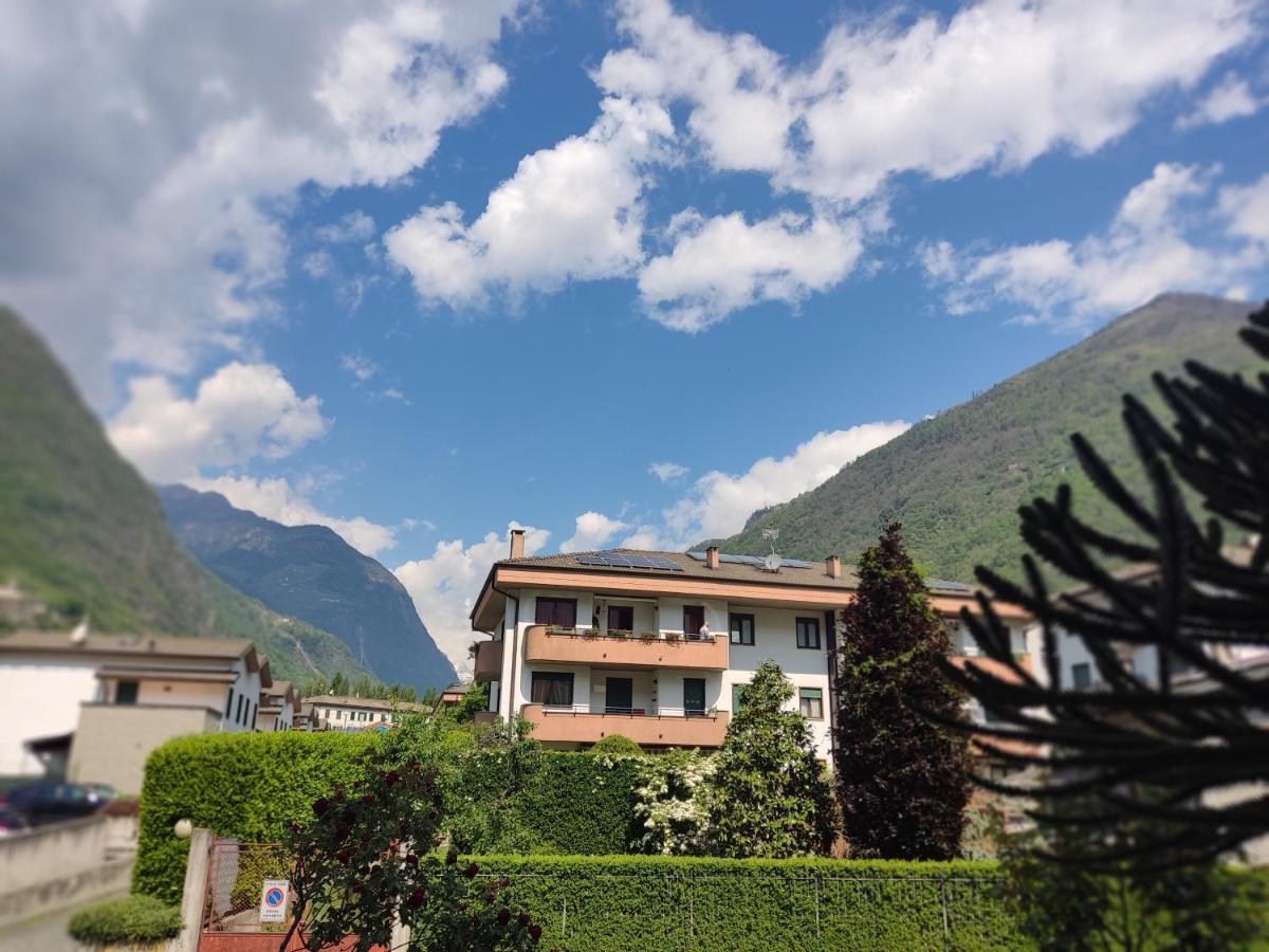 Tirano Express Luxury Apartments Kültér fotó