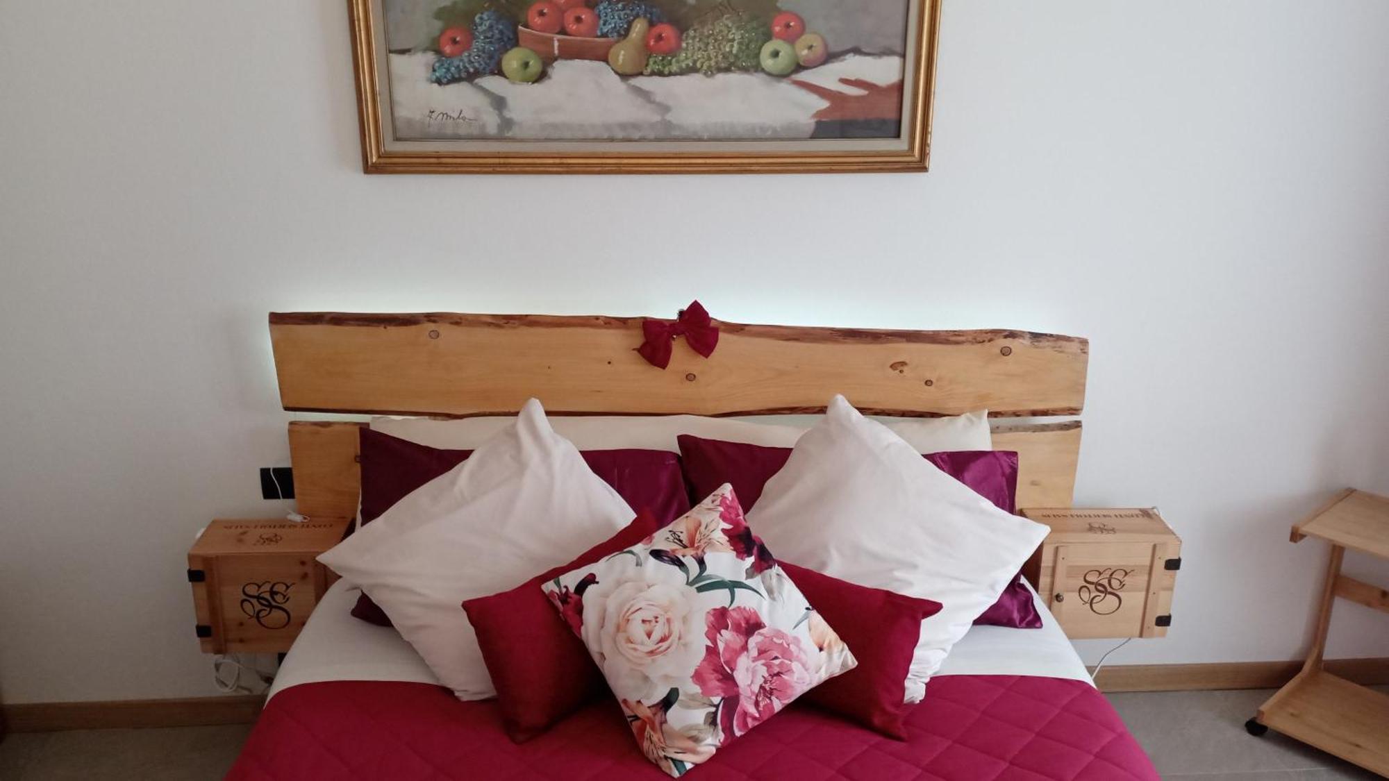 Tirano Express Luxury Apartments Kültér fotó